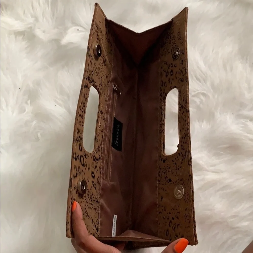Fashion Clutch